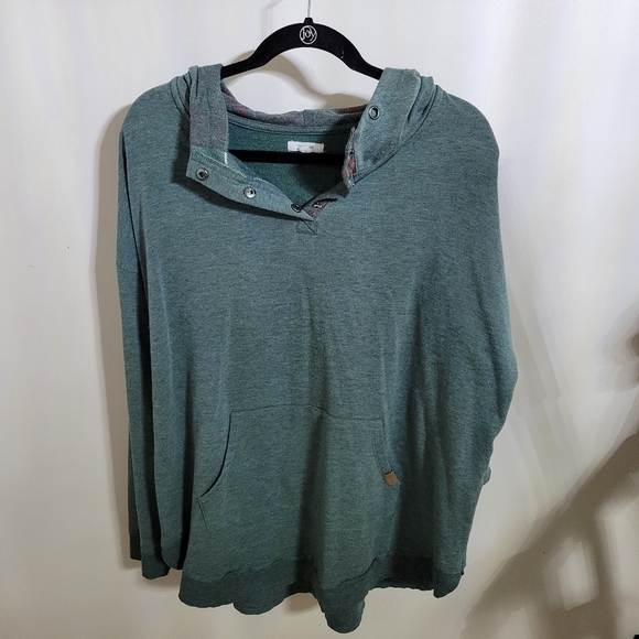 Maurices Tops - Maurices Plus Size Green Fall Hoodie, Plaid Hood, Buttons Green Sweatshirt, Sz 1
